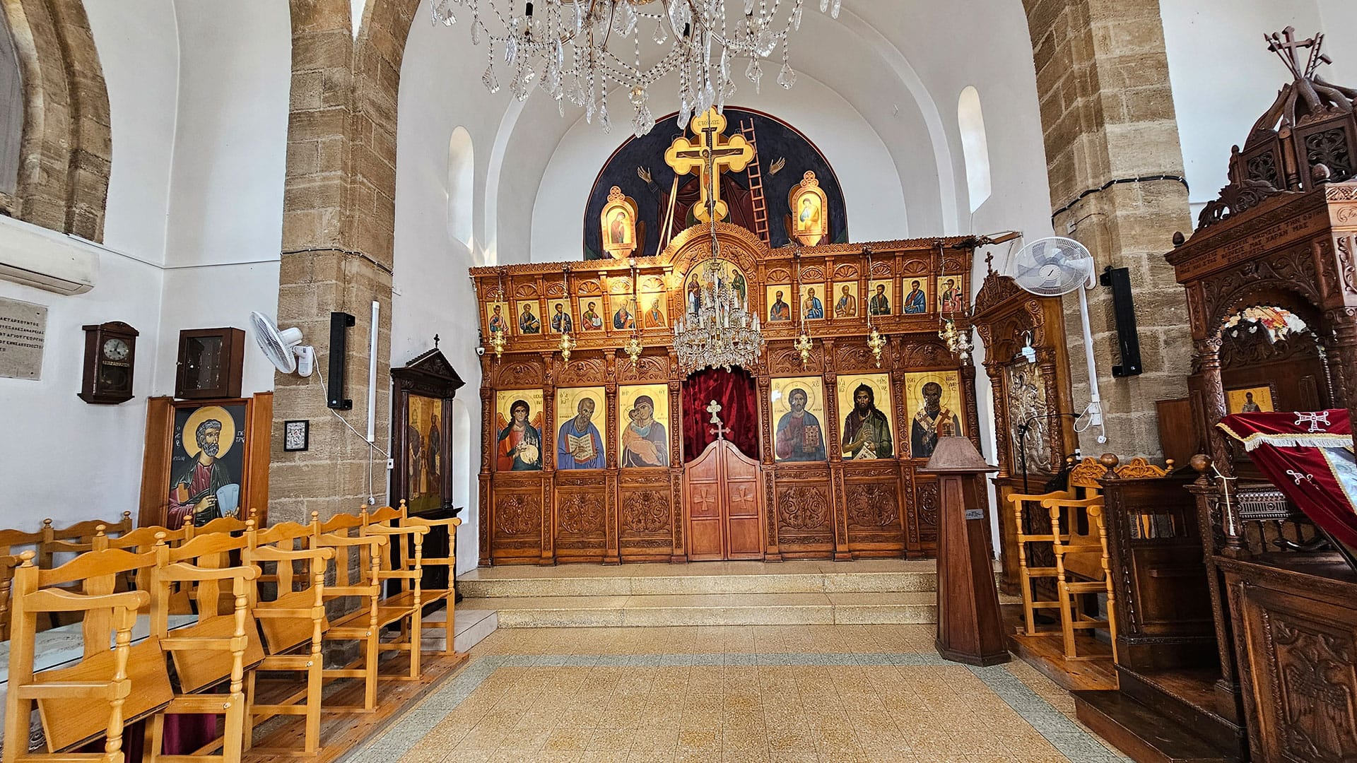 interior design of Agios Georgios Church