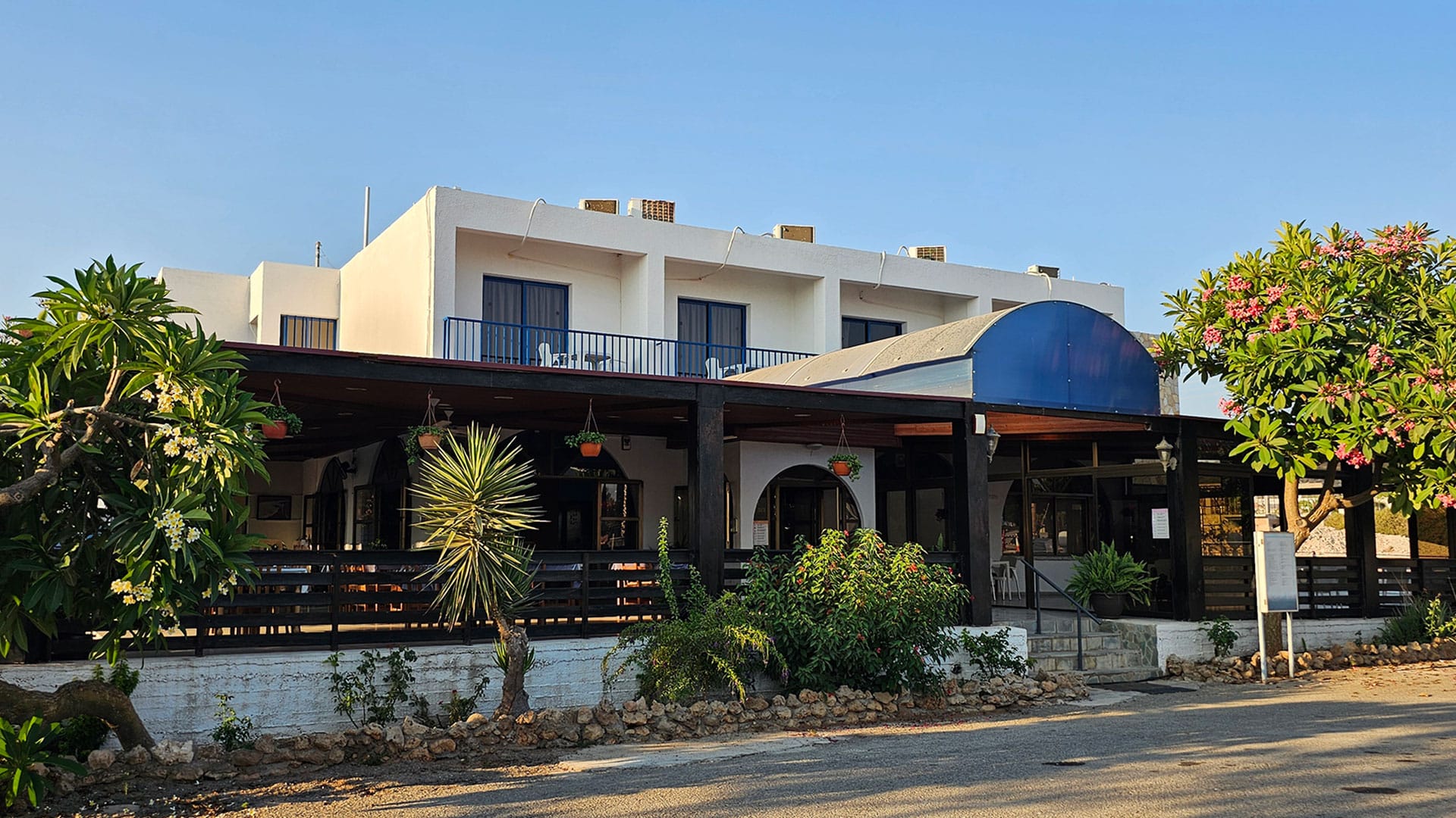 West End Hotel and Restaurant - Peyia - Cyprus